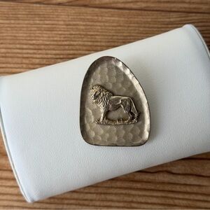 Vintage Simba Gold Plated Lion Brooch Hammered Texture